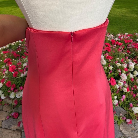 Royal Queen Sweetheart Neckline Strapless Evening Gown Size 12 Coral Pink - Picture 11 of 16